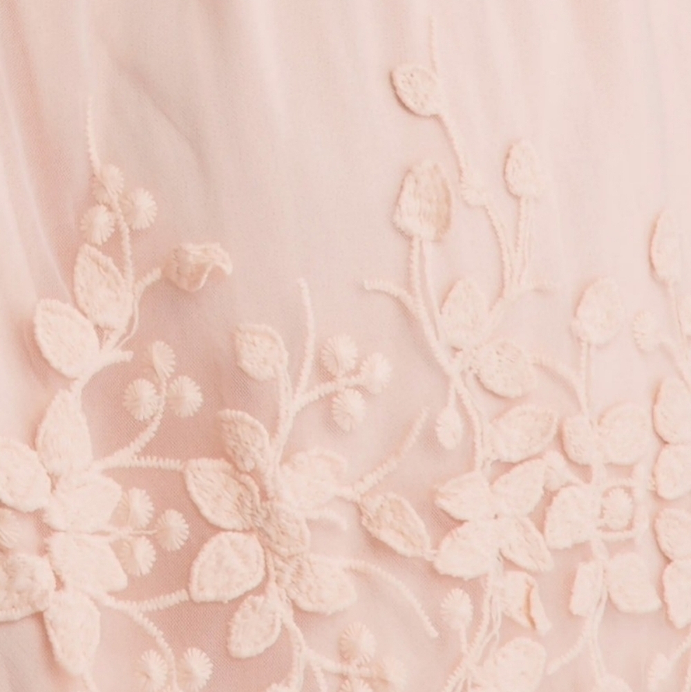 Lulus Garden Dreams Lace Tiered Maxi Dress, Size , Blush, EUC - Picture 6 of 17